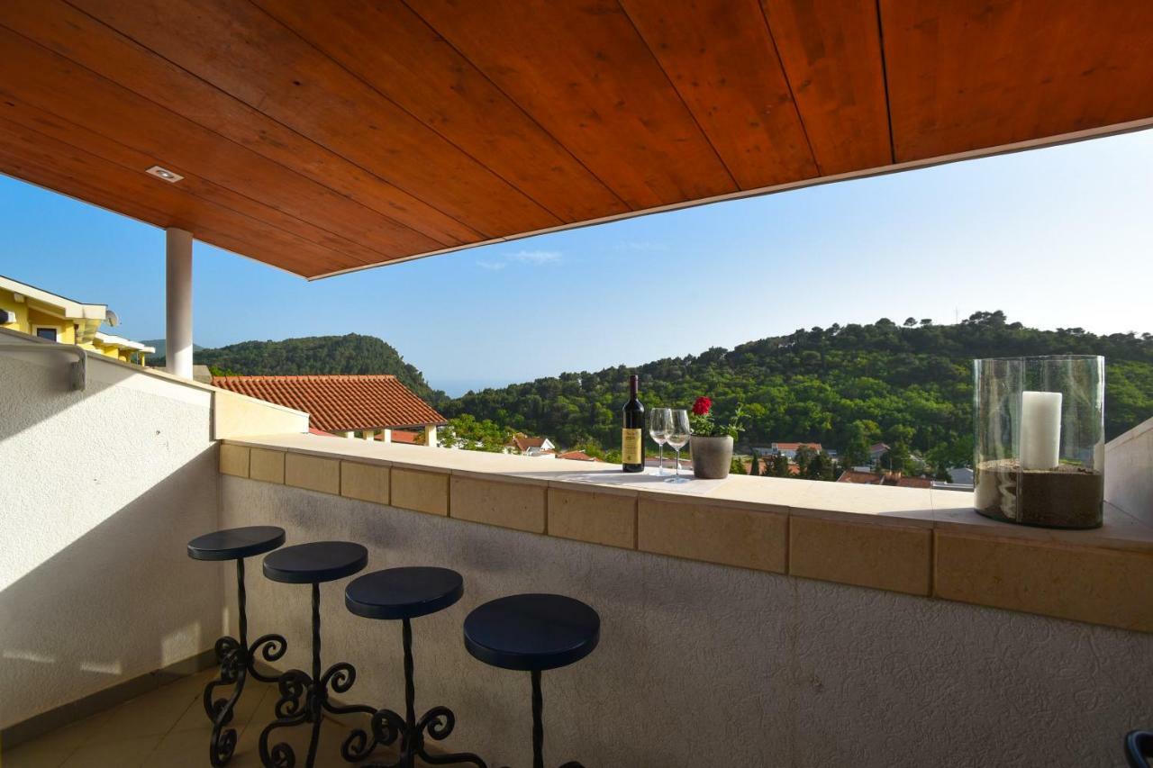 Guest House Jedro Petrovac ภายนอก รูปภาพ